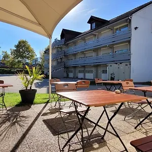 *** Hotel Campanile Francia
